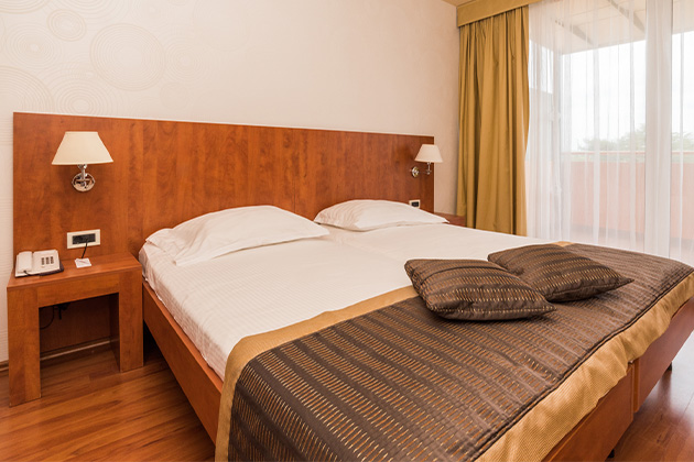 Hotel Umag Plava Laguna 2016 Suite balcony pak side U4BP (2)