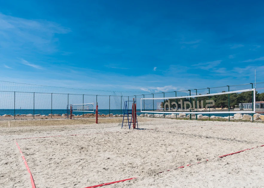 istrian-villas-plava-laguna-volleyball-court