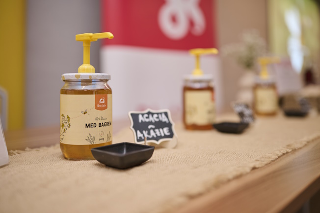 Save the bees 2026