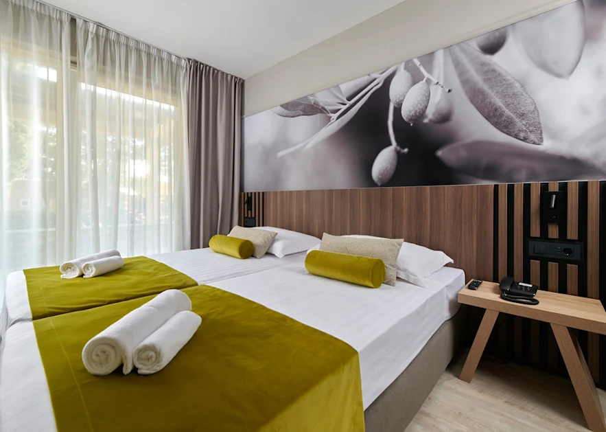 residence-garden-istra-superior-room-with-balcony-pool-side-family-f4bxd-3