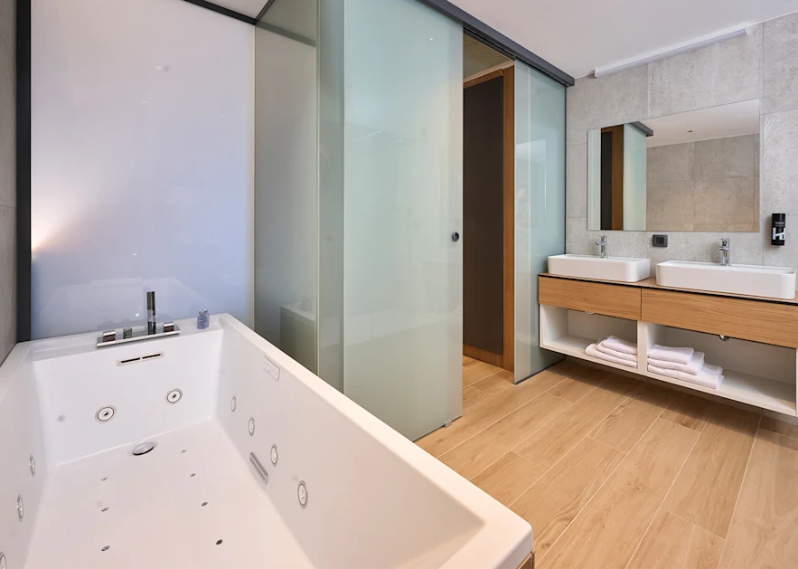 Hotel Pelegrin Plava Laguna Accomodation units 2025 Presidential suite SP4BN (4)