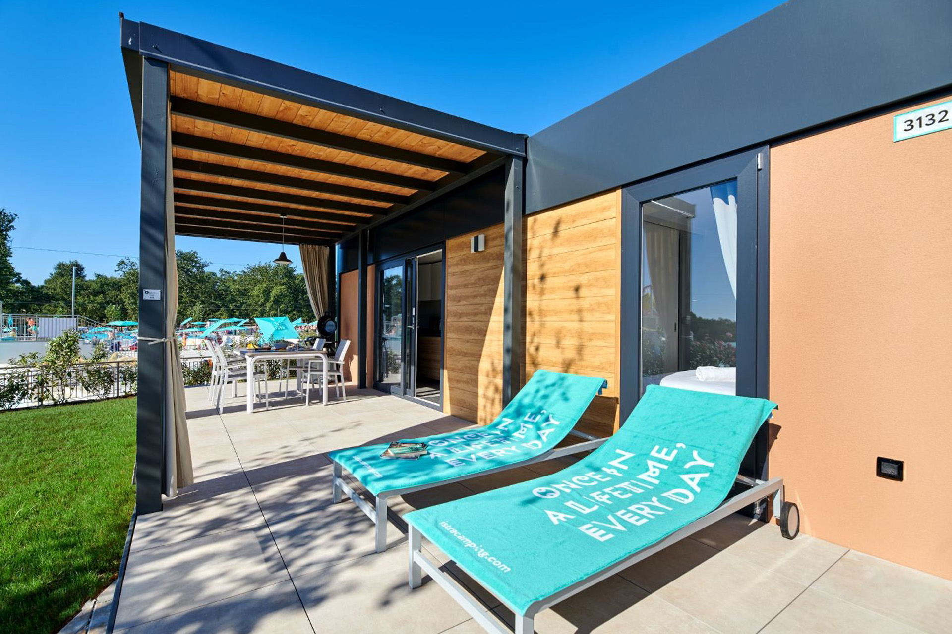 premium-mobile-home-canova-bay