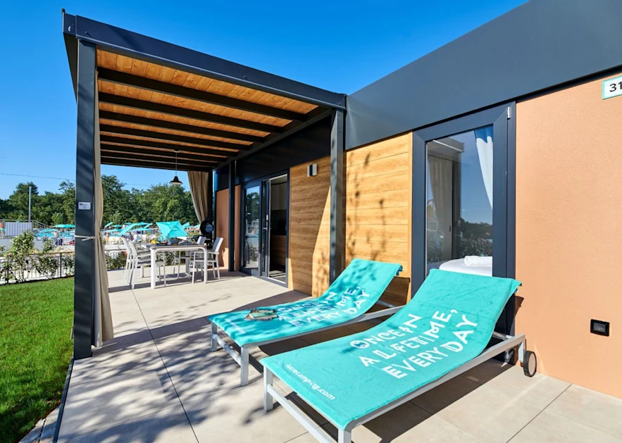 premium-mobile-home-canova-bay