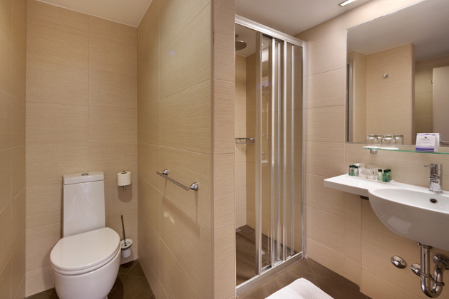 Hotel Materada Classic room with balcony park side - Family 1