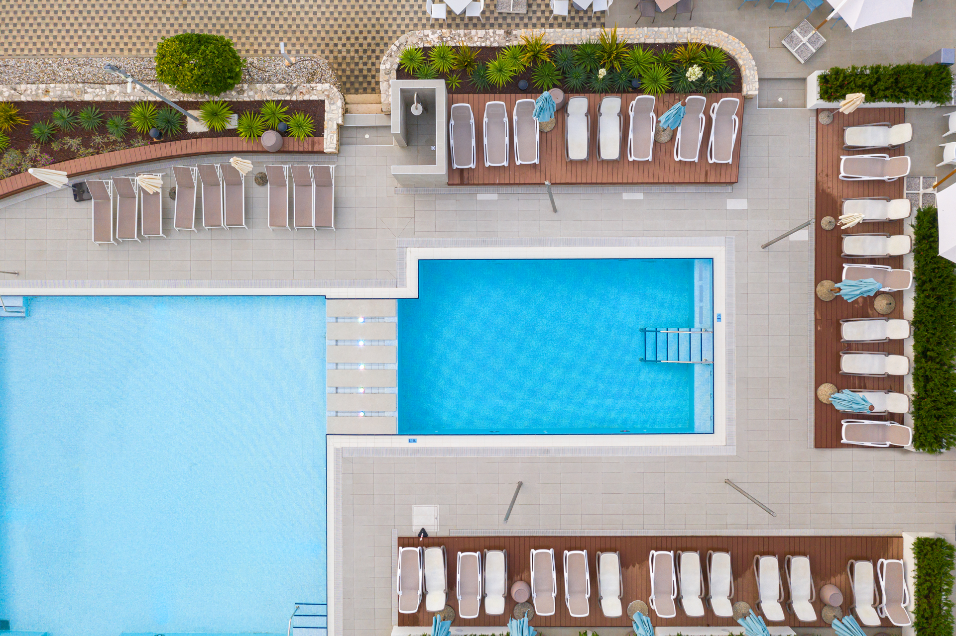 Hotel Sipar - pools