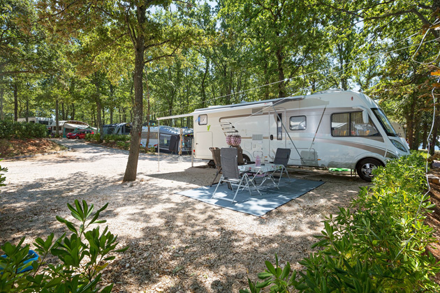 IstraCamping Camping Bijela uvala Luxury pitch zone F LPF