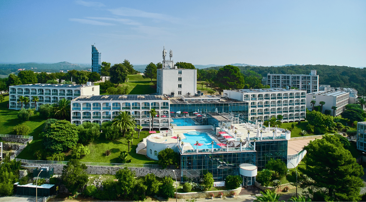 Hotel Gran Vista main
