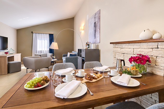 istrian-villas-plava-laguna-premium-villa-beachfront-2