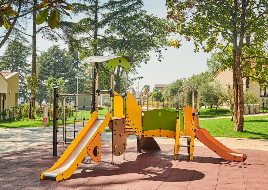 hotel-park-plava-laguna-playground