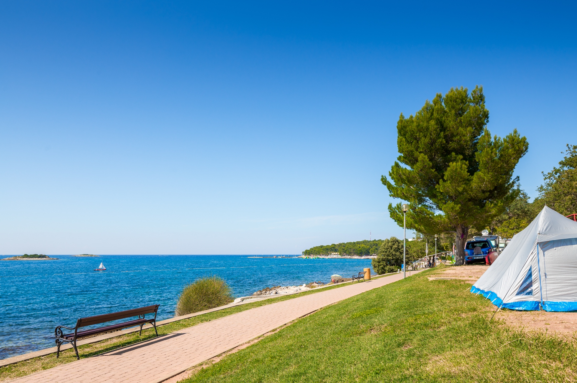 camping-zelena-laguna-description