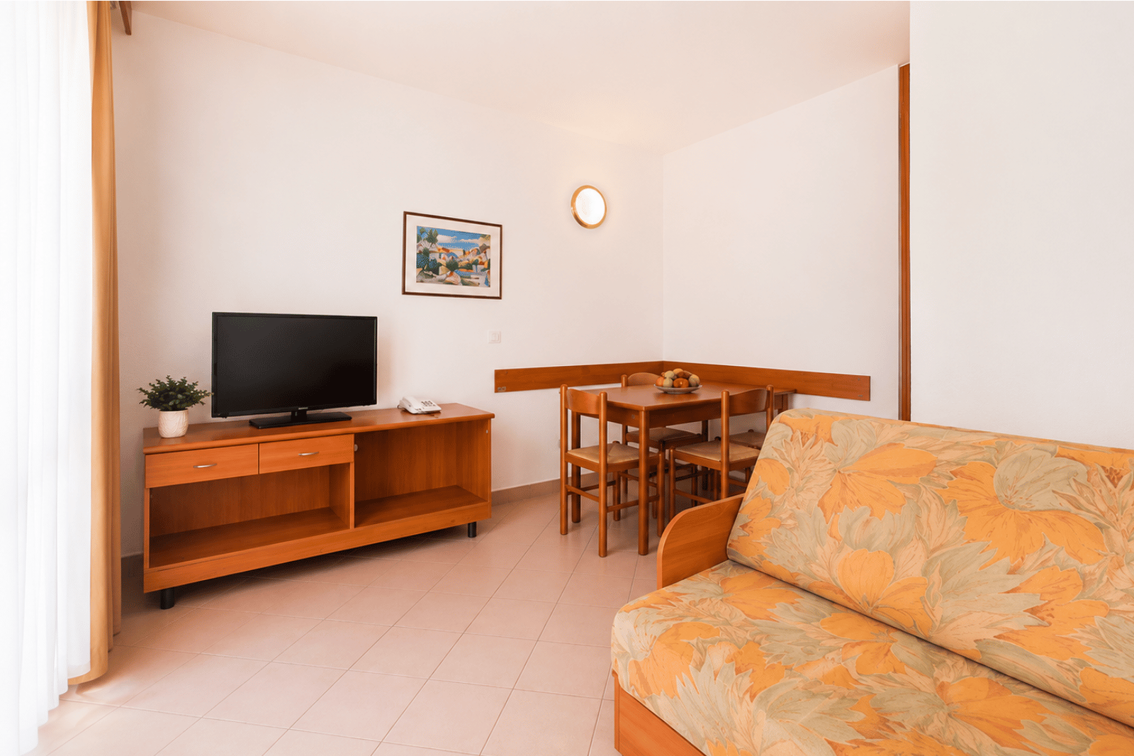 Apartments Polynesia - Economy 2+1