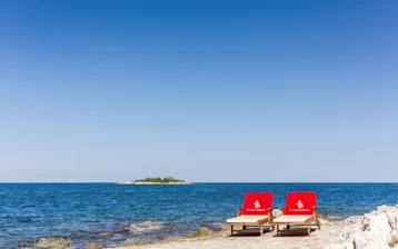 Explore - Beaches - Galijot