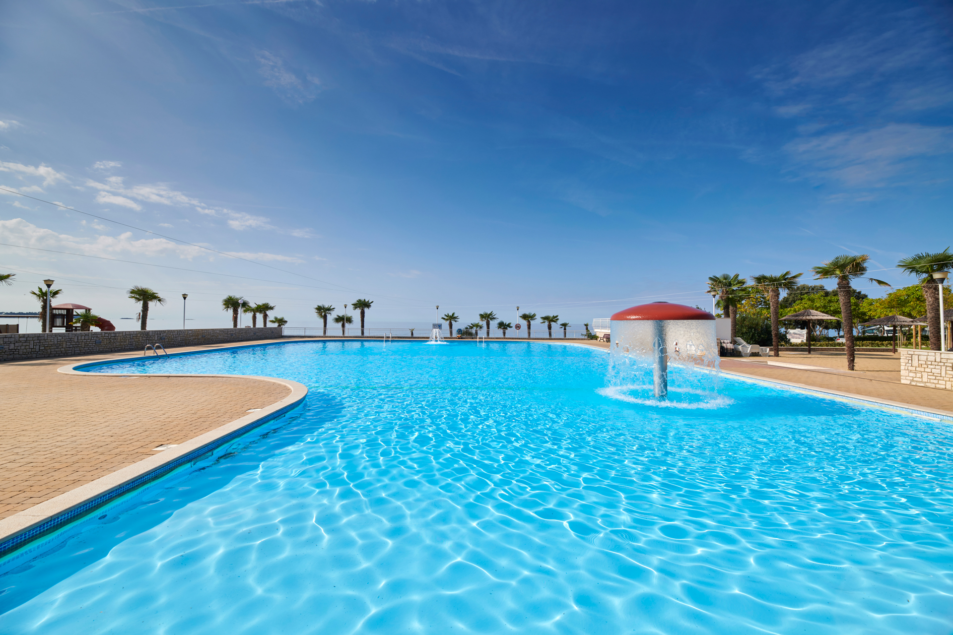 Camping Ulika MH Pool