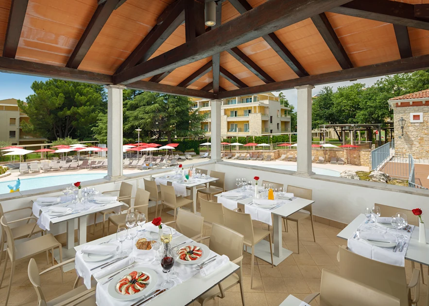 Hotel & Residence Garden Istra Plava Laguna Restaurant Istrian village 1