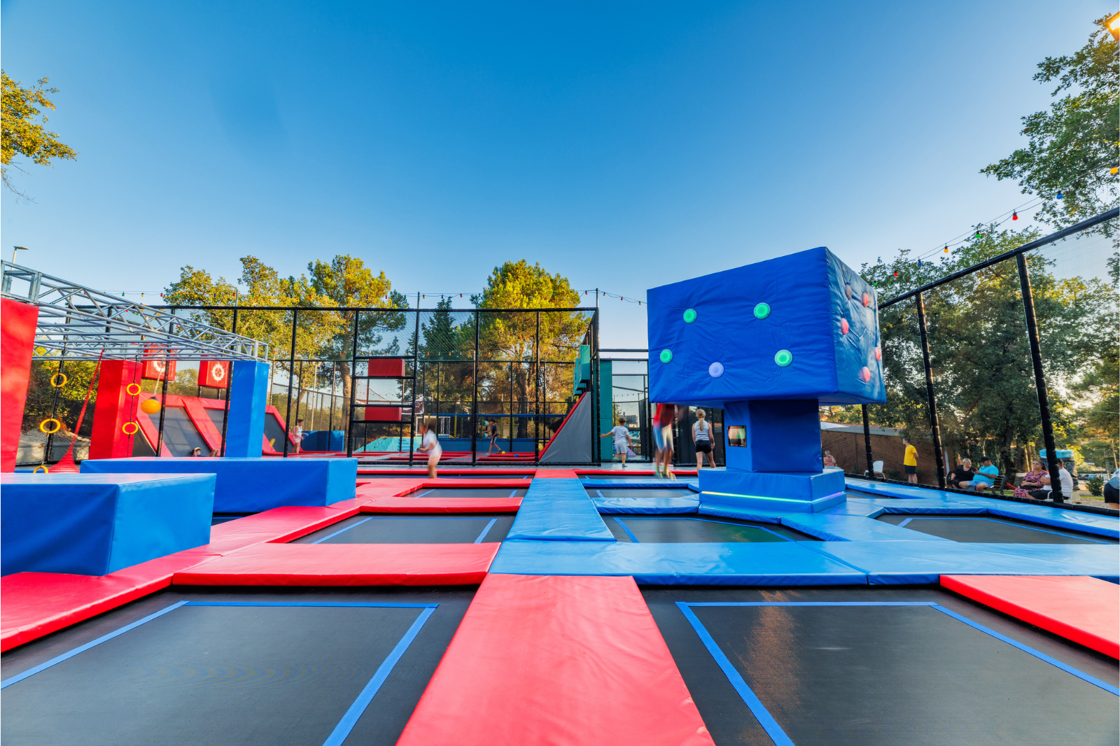 Hotel Garden Istra - trampoline park 2