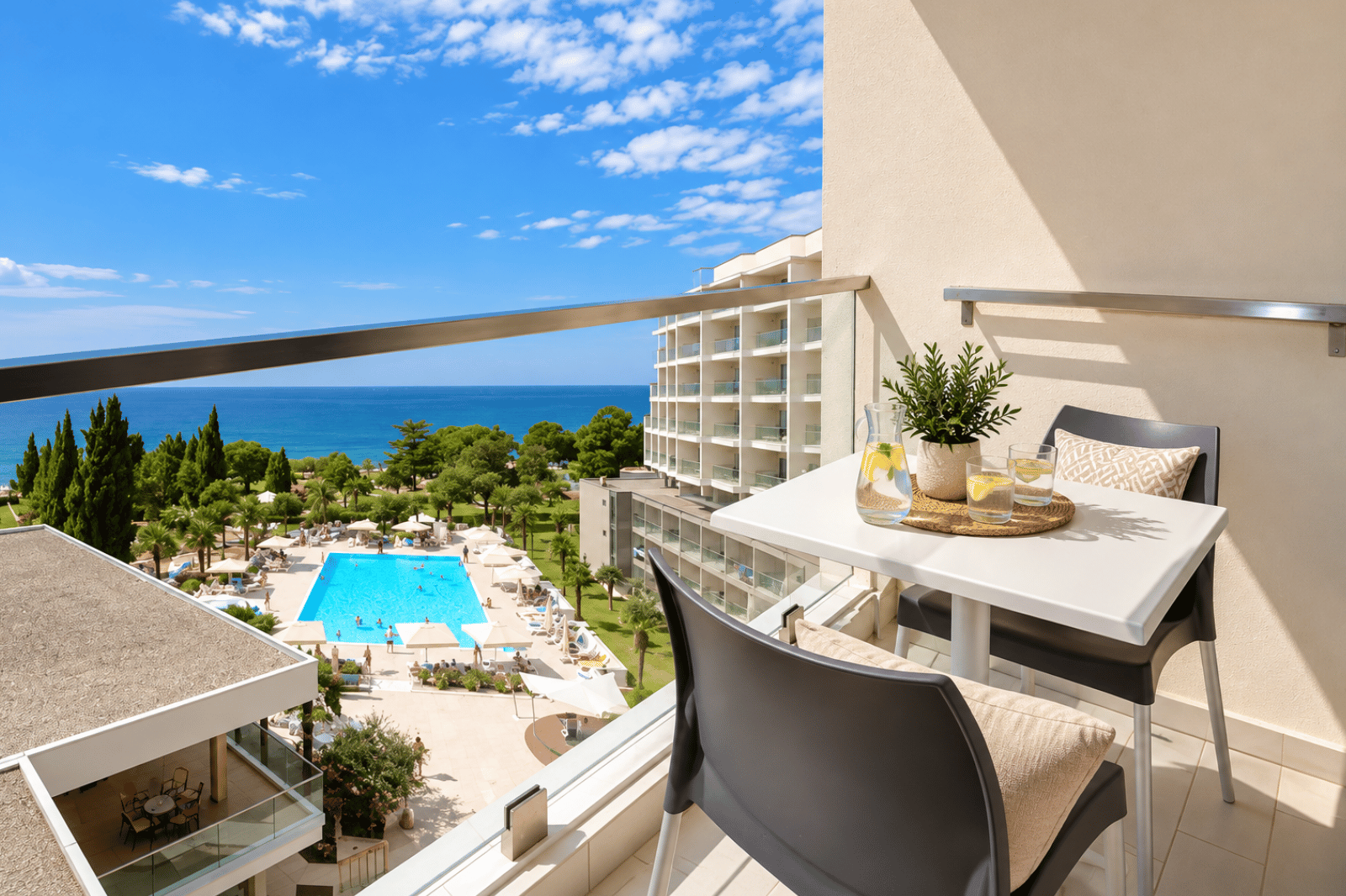 Hotel Materada Superior room with balcony sea view 8