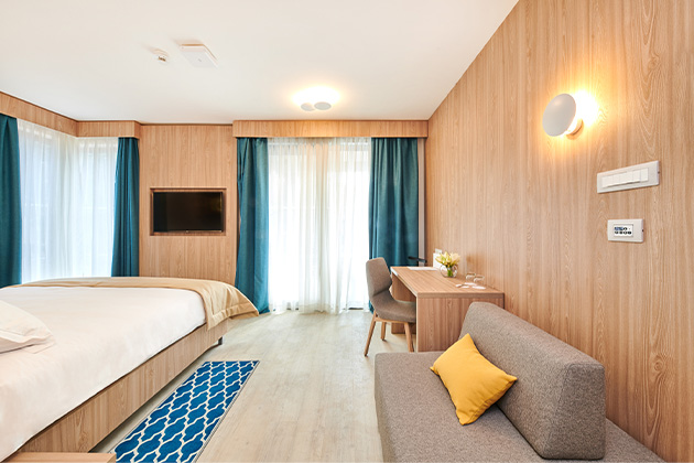 Garden Suites Umag Plava Laguna 2018 Classic Room With Balcony C3BG (4) (1)