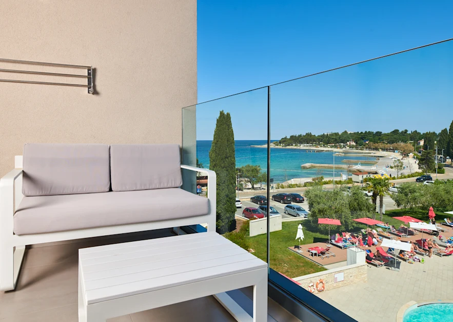 hotel-park-plava-laguna-suite-with-balcony-sea-side
