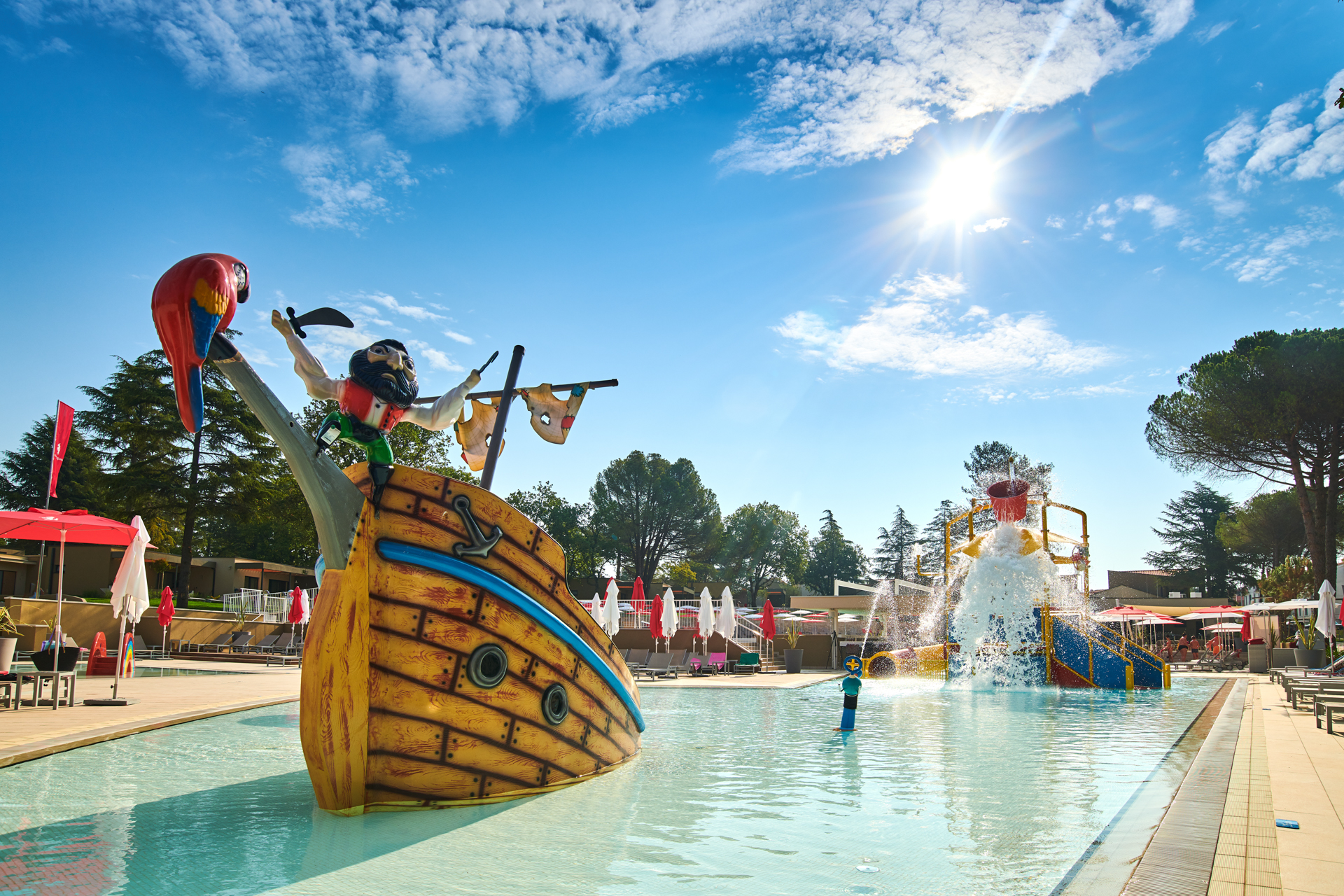 hotel park description