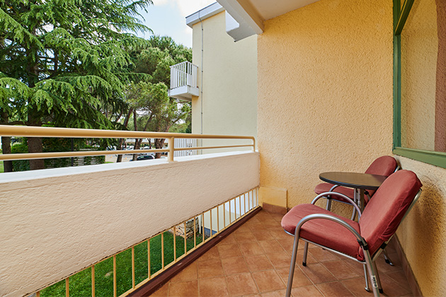 Hotel Aurora Plava Laguna 2019 Classic room with balcony park side C2BP (3)