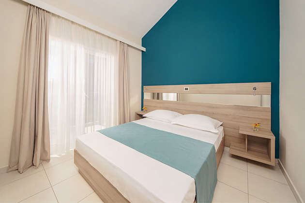 Apartments Katoro Plava Laguna Katoro Superior 6 Balcony Park side SA2BP4 (3)