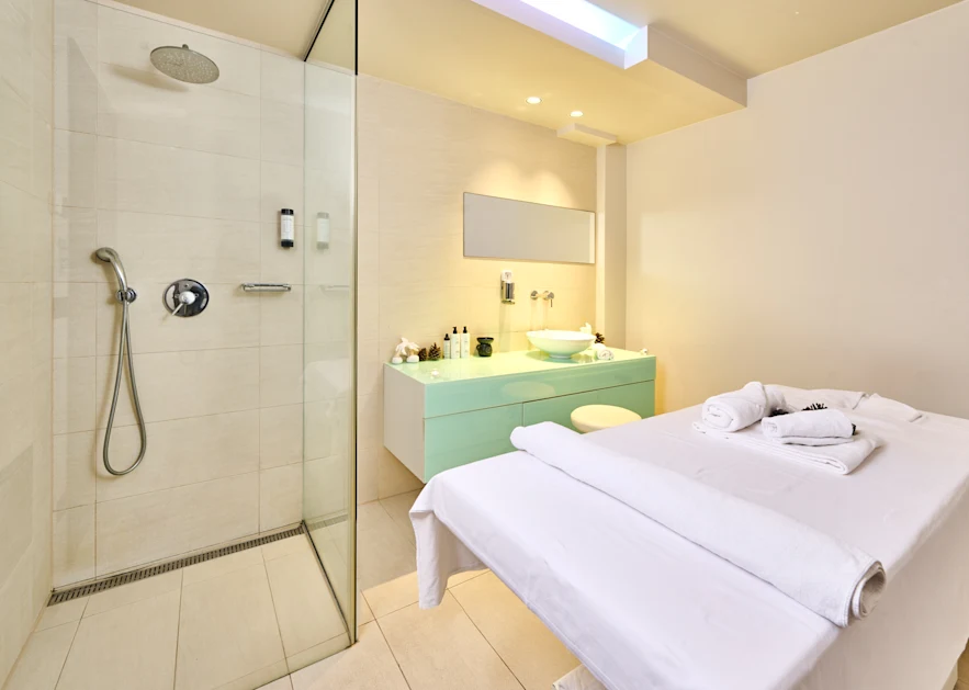 hotel-parentium-plava-laguna-wellness-center