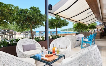 Zelena Resort - Restaurants & Bars - Plava Laguna Lounge