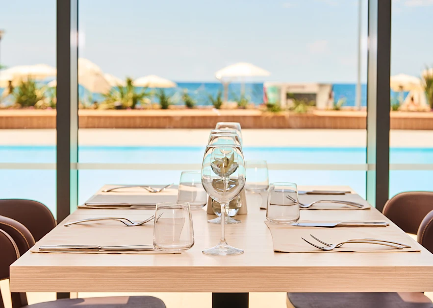 hotel-sipar-plava-laguna-a-la-caret-restaurant-sapor