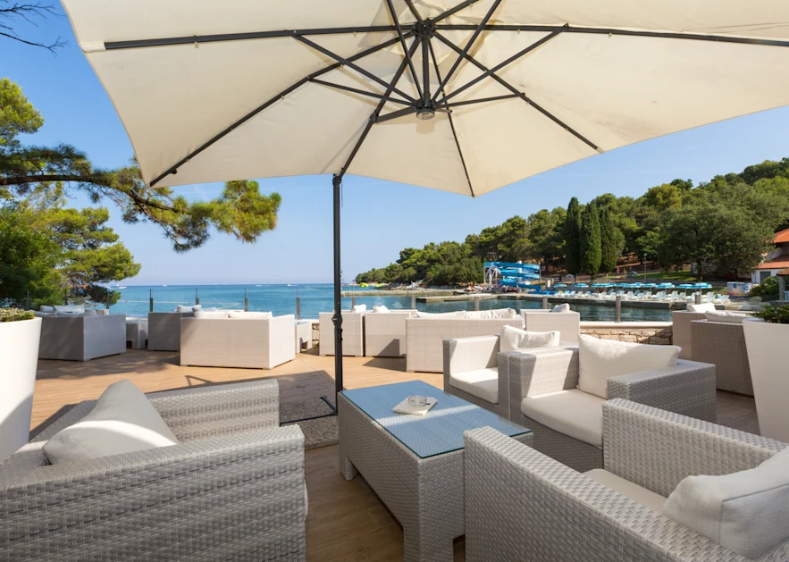 village galijot restaurants & bars