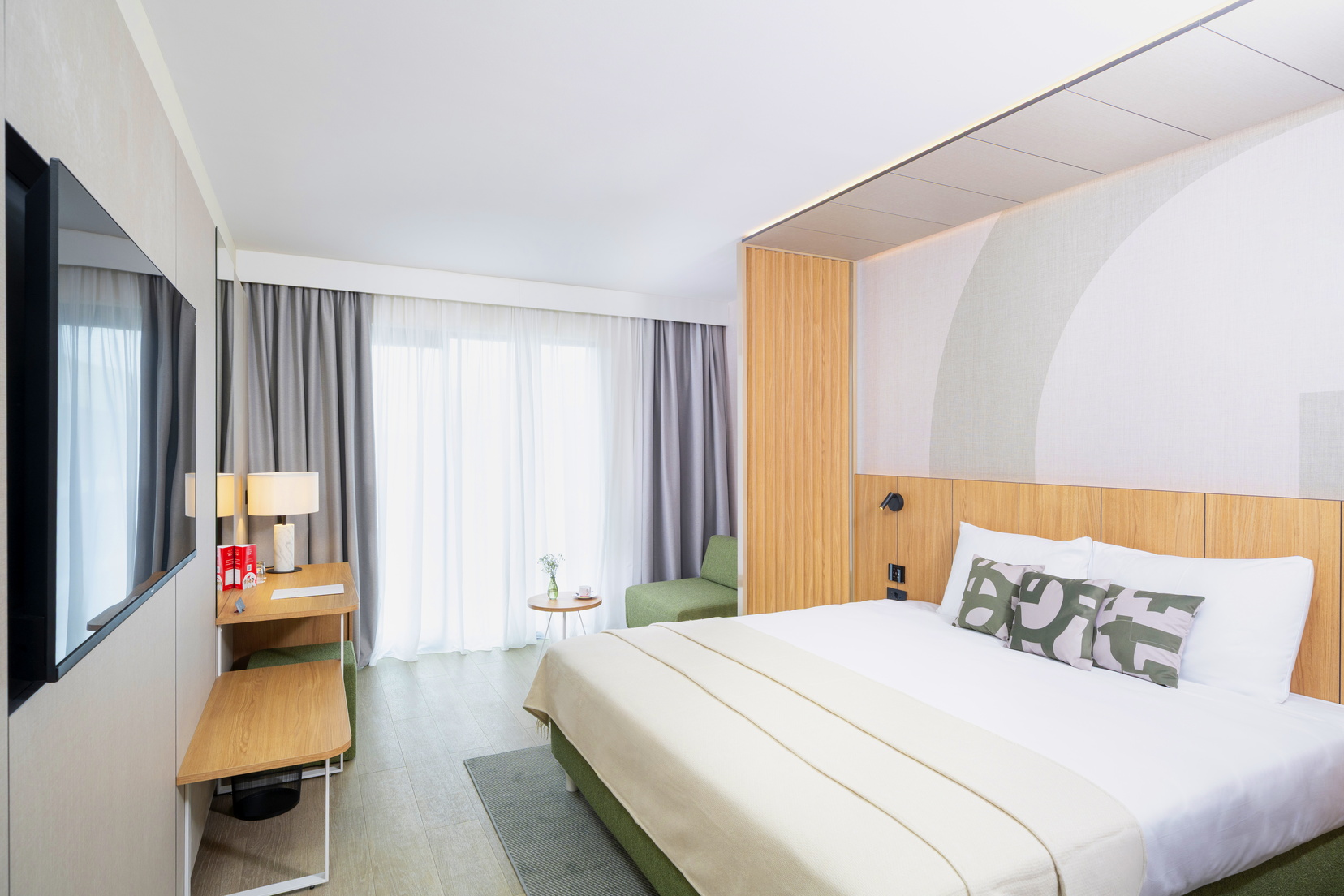 Hotel Garden Istra classic room with balcony park side extra bed(9)
