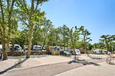 IC SUPERIOR MARE PITCH WITH BATHROOM2