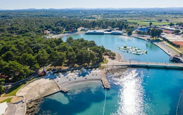 istrian-villas-plava-laguna-stella-maris-resort-beach-1