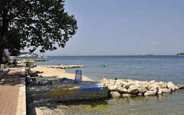 camping-puntica-beach