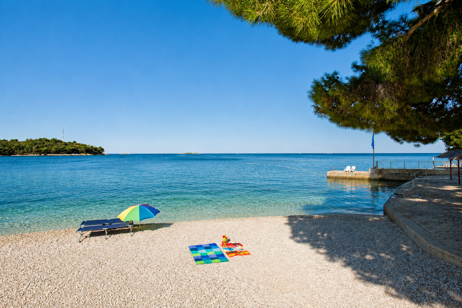 0002 Hotel Parentium beach 2