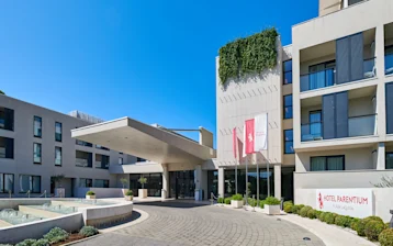 Hotel Parentium Plava Laguna 2019 ENTRANCE