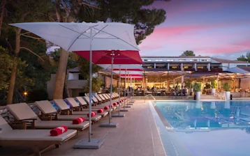 village-galijot-plava-laguna-outdoor-swimming-pool