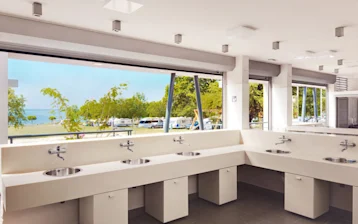 camping-park-umag-accommodation-sanitary