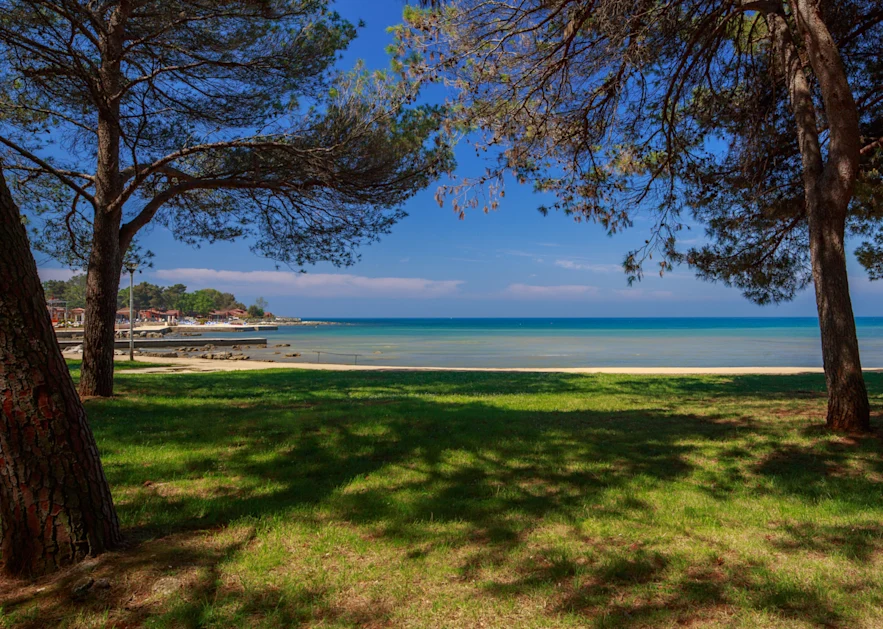 camping-stella-maris-overview-pools-beaches-pinia-beach