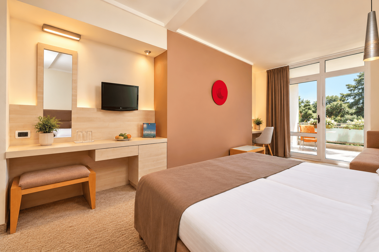 Hotel Mediteran Classic room with balcony park side 4