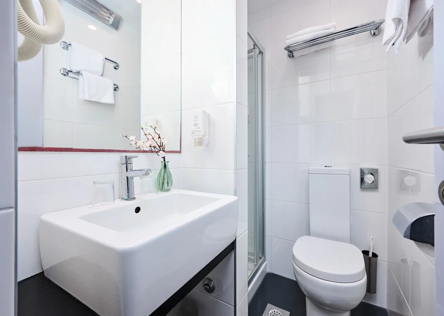 hotel-plavi-plava-laguna-classic-room-with-balcony-park-side-1