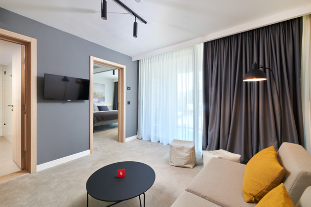 Park Resort Plava Laguna 2021 Hotel Park Suite with balcony park side U4B (3)