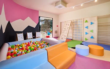 Pepi Club - Baby Corner 2