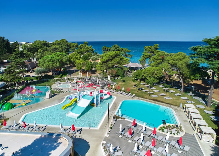 hotel-sipar-plava-laguna-punta-pool-panorama