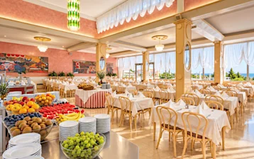 Hotel Istra - Restaurant (2)