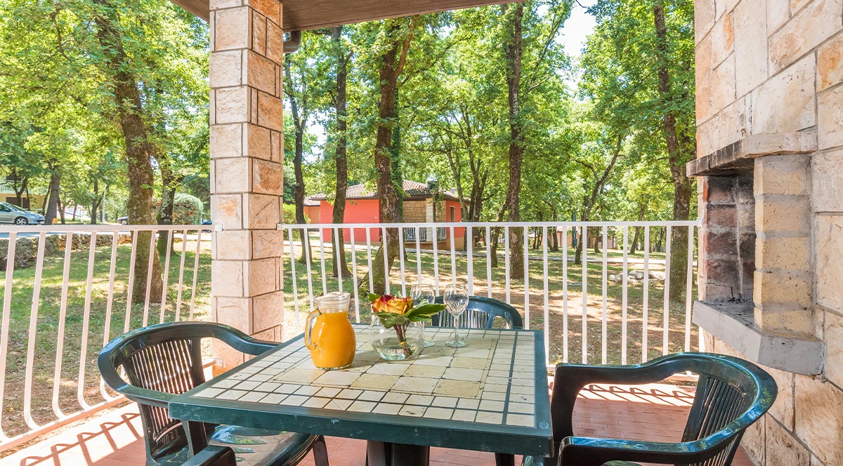 Apartments-Polynesia-1200x664