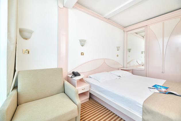 Hotel Zorna Plava Laguna 2021 Accommodation Units Economy Room E2 (2)