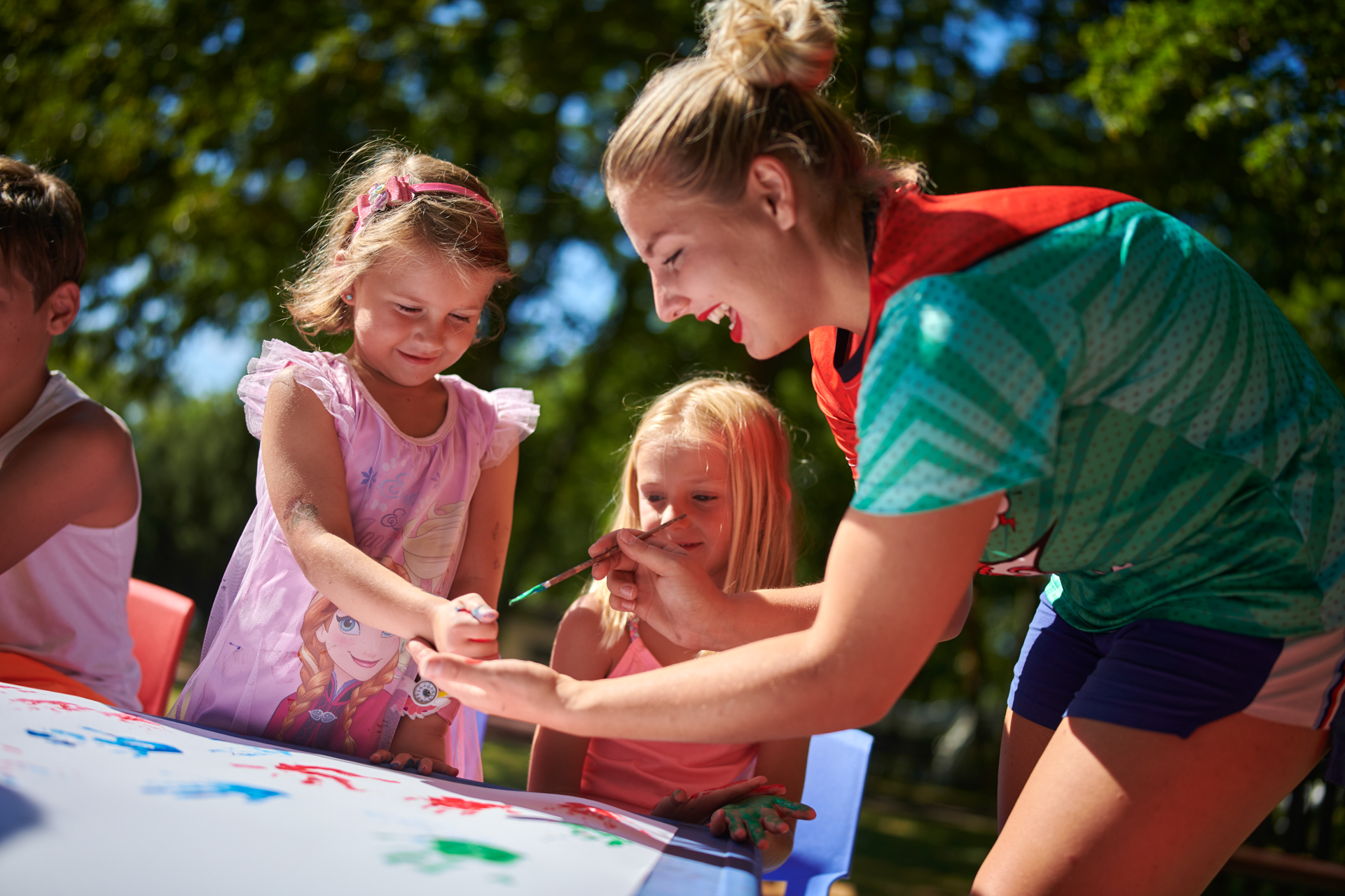 hotel-plavi-plava-laguna-activities-and-experiences-mini-club-pool-games
