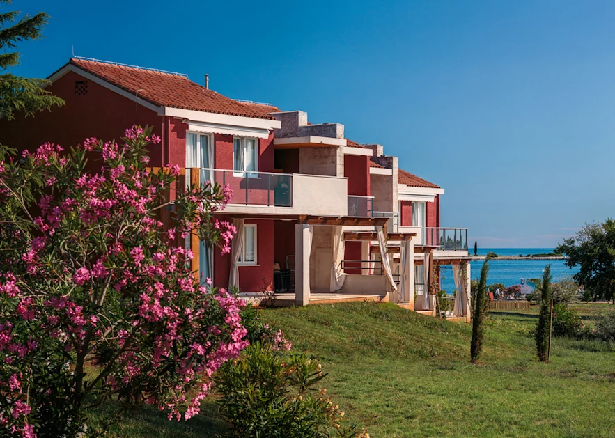 apartments-katoro-landscape-2