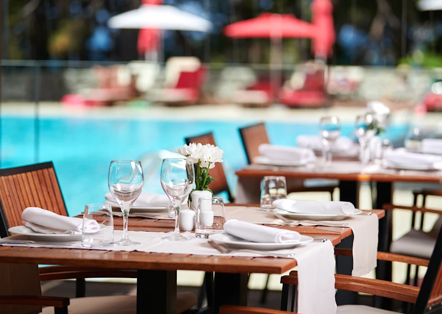 village-galijot-plava-laguna-restaurants-and-bars-1