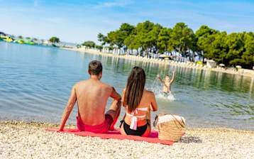 camping-stella-maris-overview-pools-beaches-laguna-beach